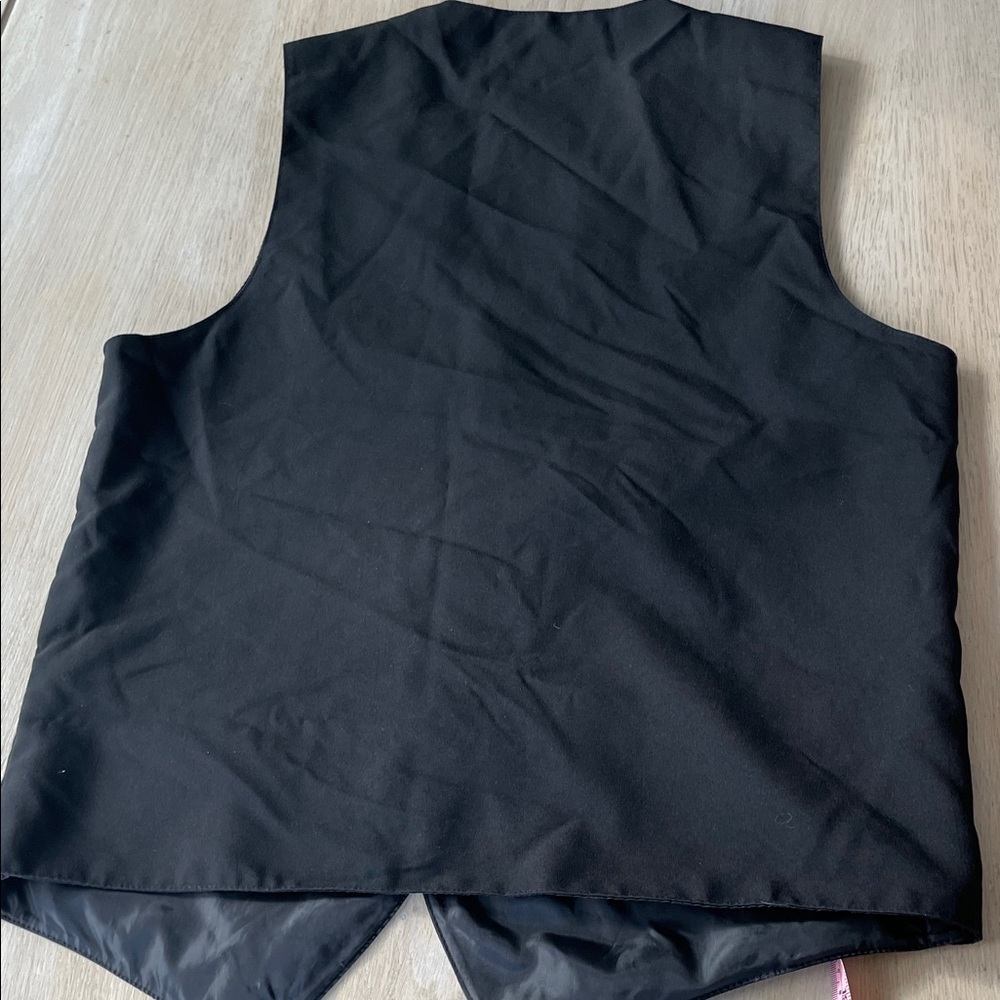 🧚‍♀️ Black Vest - Picture 5 of 5